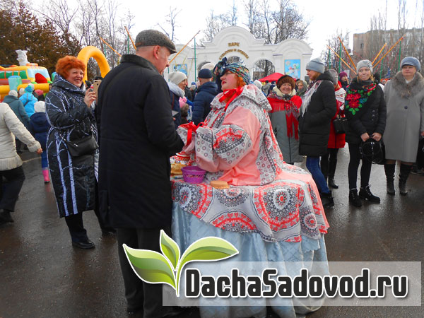 Масленица 2020 в Мичуринске - Празднование масленицы на центральной площади Мичуринска - DachaSadovod.ru